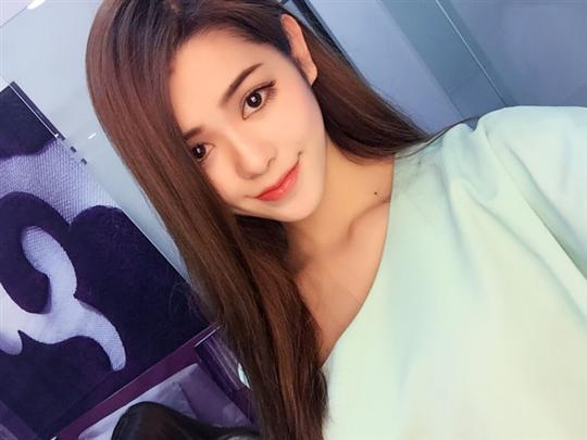 口碑陌陌100名网红女神520实力虐狗:直播约会!
