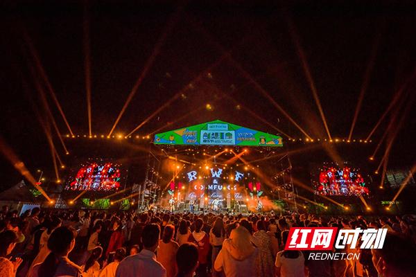 24省份公布五一假期旅游总收入