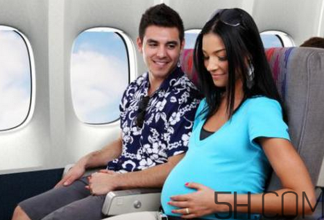 孕妇什么时期不能坐飞机
