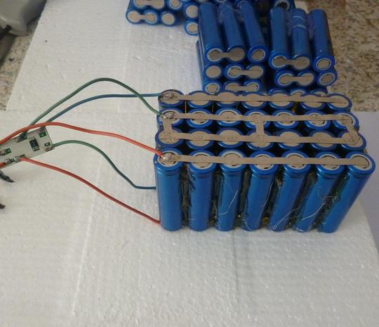 12v100ah锂电池组