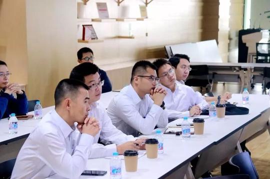 解决体制内技术创新人员在初创阶段遇到的各种困惑,龙头企业联合孵化