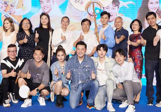 《奔跑吧黄河篇》没录，baby却官宣新综!搭档虞书欣我追定了