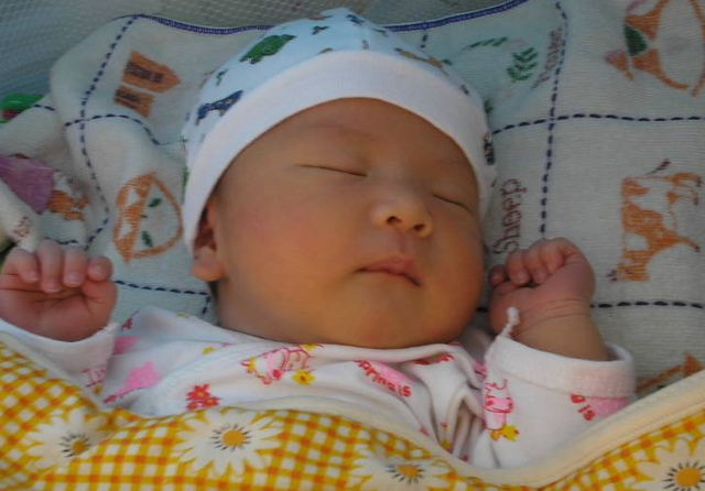 怎么知道是母乳性黄疸?从这4个方面可判断!