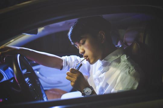 图片素材情感意境→意境男图-毛躁的很