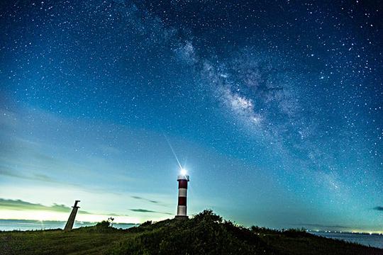 银河灯塔大海_图片大全—全景创意图库（quanjing.com）中国领先的正版图片视频素材网站