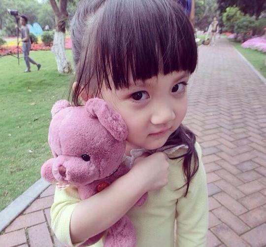 可爱小孩子图片高清