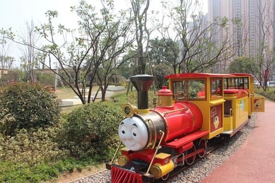 项目主打亲子游乐主题社区,定位为60万方童趣造梦场,是长沙首