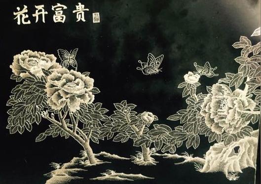 年轻人开什么店赚钱神奇金属装饰画赢取无限财富