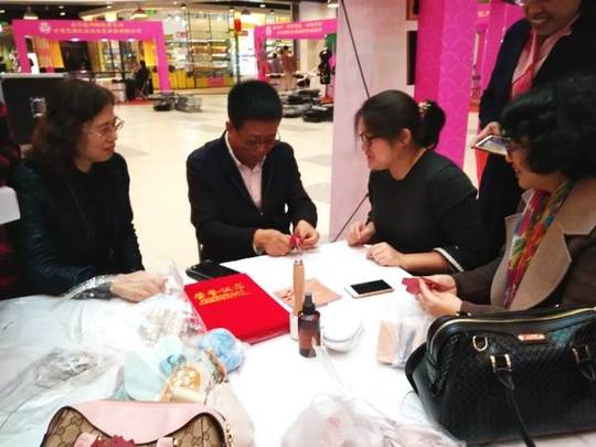 贺兰县姐妹荣获银川市"巧手创业创意无限"手工制作大赛多项奖项!