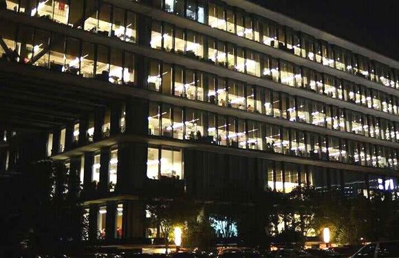 十,深夜办公室精彩句段?