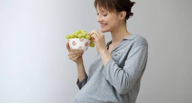 孕妇吃葡萄对胎儿有好处吗