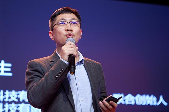 镖狮网|裴向宇携手阿里高管讲述自己的“创业之路”。