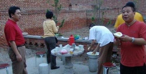 一组德云社旧照片，那时的郭德纲很看重曹云金！