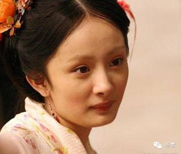 杨幂月牙笑表情包