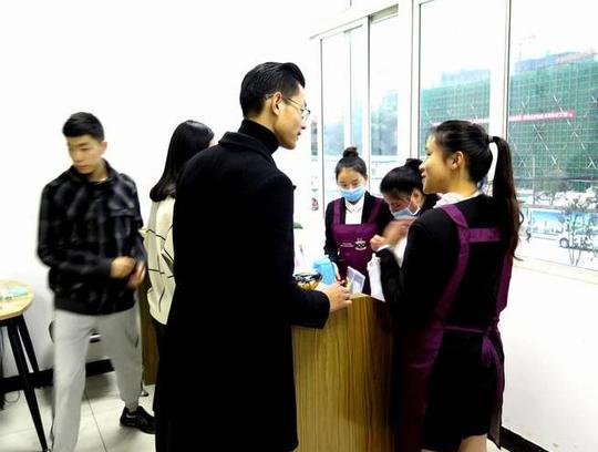 「荣誉校园」南充市首个创新创业园开园，不戳进来看看？