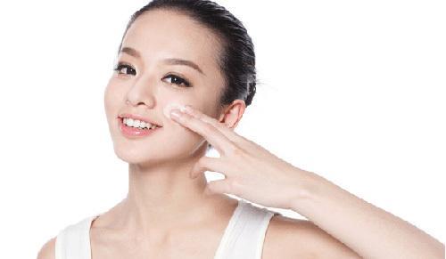 让宝宝拥有水润肌肤的秘诀