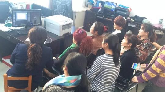 「丽人行·学习」图们市妇联积极组织各级妇联干部和网宣员收看直播讲座