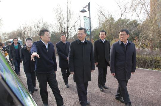 王永康在灞桥区调研时强调加快追赶超越全面从严治党