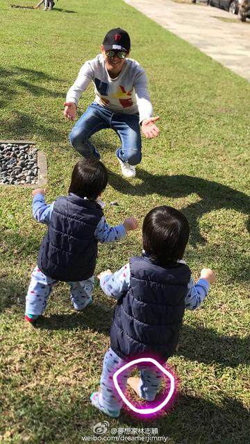 怎么教孩子学走路
