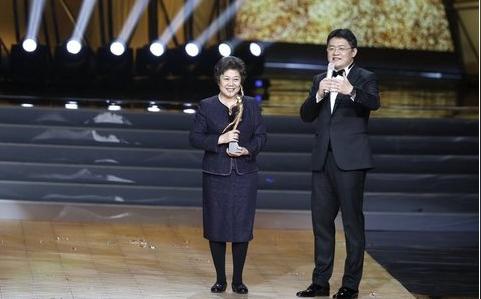 体坛风云人物十大冷门：郭晶晶常年陪跑朱婷未成最佳新人