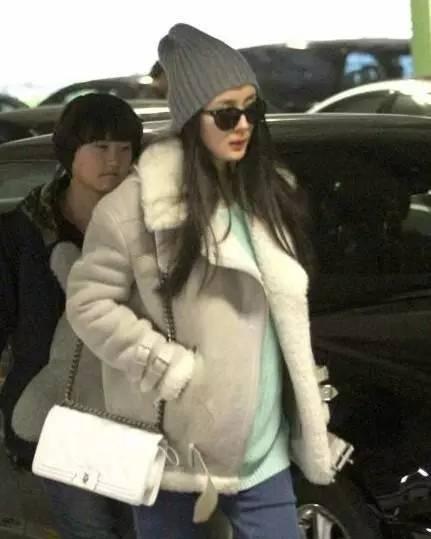 女星生娃像去shopping买了个娃？一起来玩全民找肚子吧！
