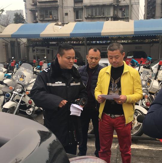 视频｜非法改装车危害多听听交警怎么说？