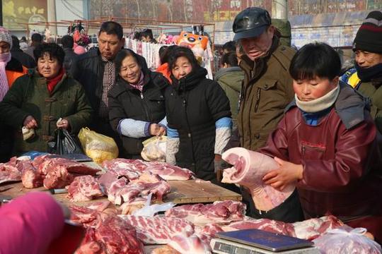 小时候，北方农村老家过年赶大集备年货都买啥？