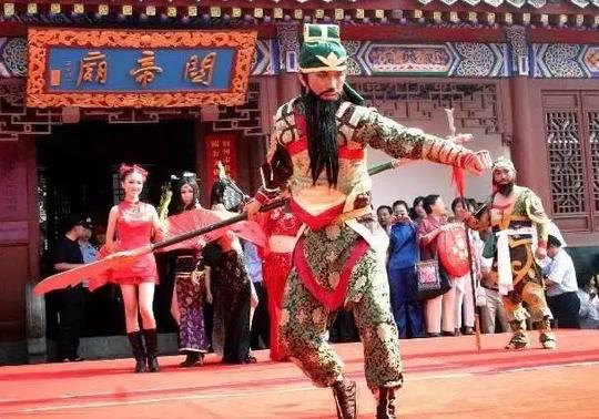 过年回家去哪玩？中国各大城市新春庙会英雄榜（下）
