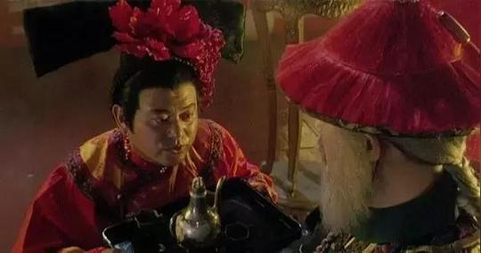 星爷电影中最贱的人塑造无数经典角色出道之前到中东与海盗做生意