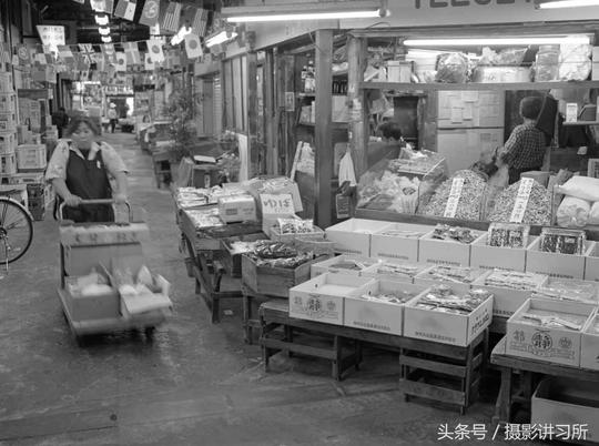 带你逛逛日本农贸市场—卖货不用称买货也不讲价日本百姓生活