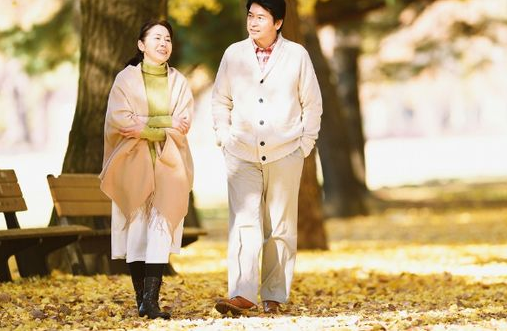 春季如何给宝宝做好春捂工作