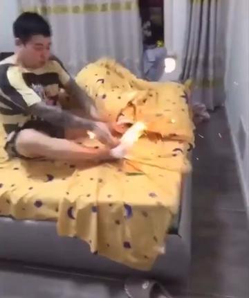 冰火两重天图片搞笑