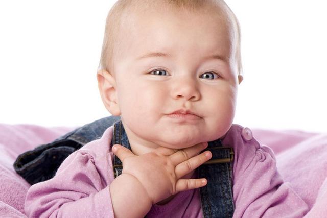 宝宝总打嗝是怎么回事 宝宝总打嗝是怎么回事