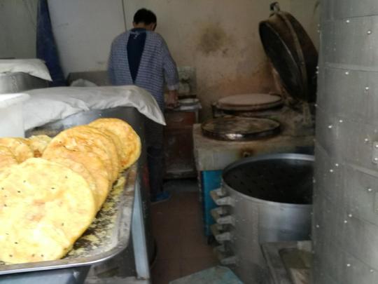 农村小夫妻开的面点小店，亲手制作回头客不断，日赚数百