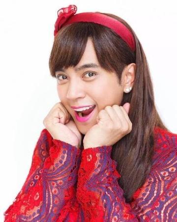 罗志祥呕吐表情包gif