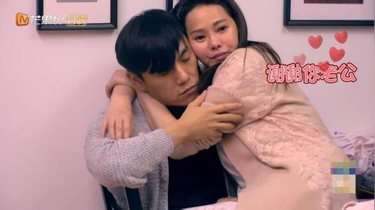 伊能静+秦昊｜“丧偶”妈妈和“巨婴”爸爸之间那些不能说的秘密