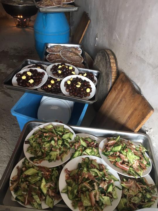 农村一条龙餐饮：十几个菜500元，吃得开心，吃的放心！