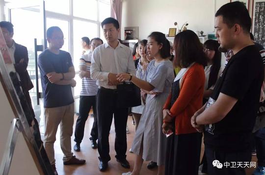「调研」沙坡头水镇今天动静大石嘴山市团委40余众造访两企业讨“说法”