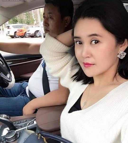 《乡村爱情》中至少8人搞副业，有谢串吧王校长沈金店李奶茶