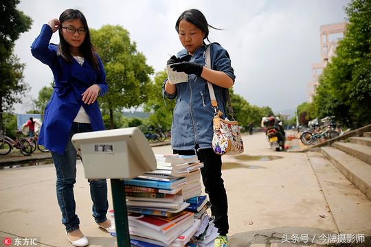 名校大学毕业生卖肉卖菜称比搞it有前途
