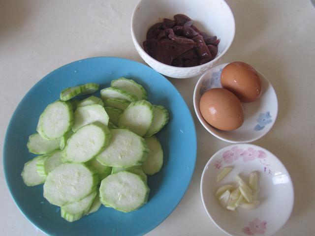 猪肝怎么处理补铁食谱大全