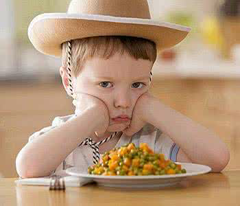 孩子夏天怎么喝水好 孩子夏天怎么喝水好