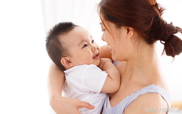 孩子哪些表现表示该分床睡了