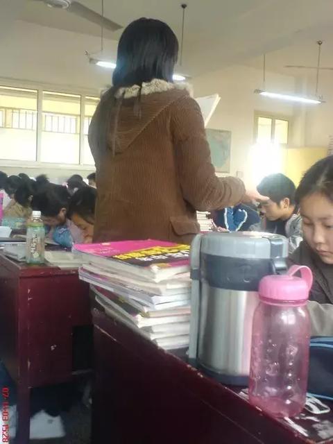 提起老师你会想到什么 提起老师你会想到什么