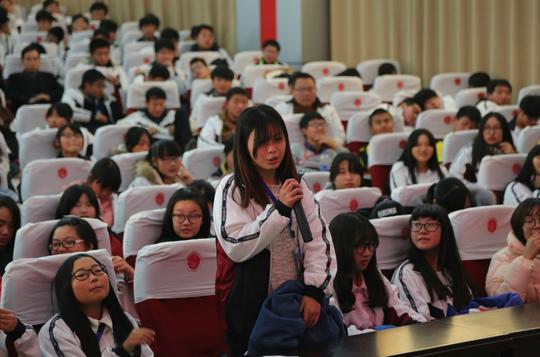 警惕那些第一次见面就表演简历贯口的人，除非你是hr