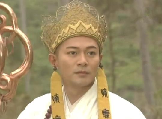 爸爸是港剧男神，他一张照片获封”最帅星二代“，长大变残不忍看
