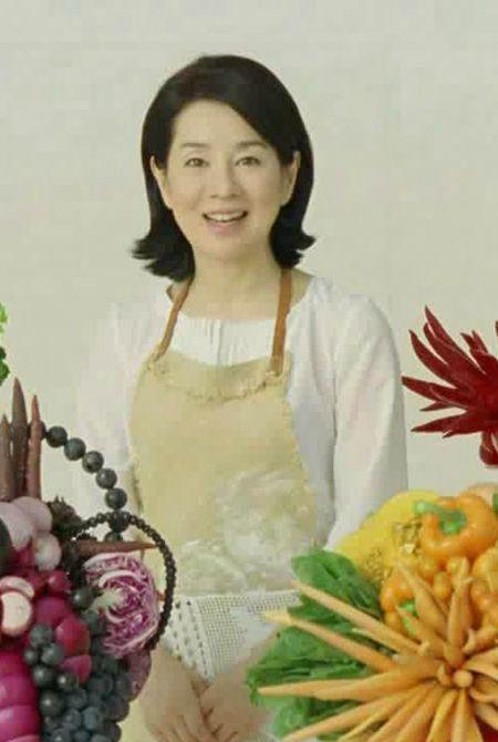 她做了半辈子生意，赚的钱何止百万，最后喝一口水都难