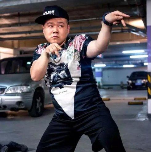 曹云金岳云鹏跨界影视圈谁混得最好