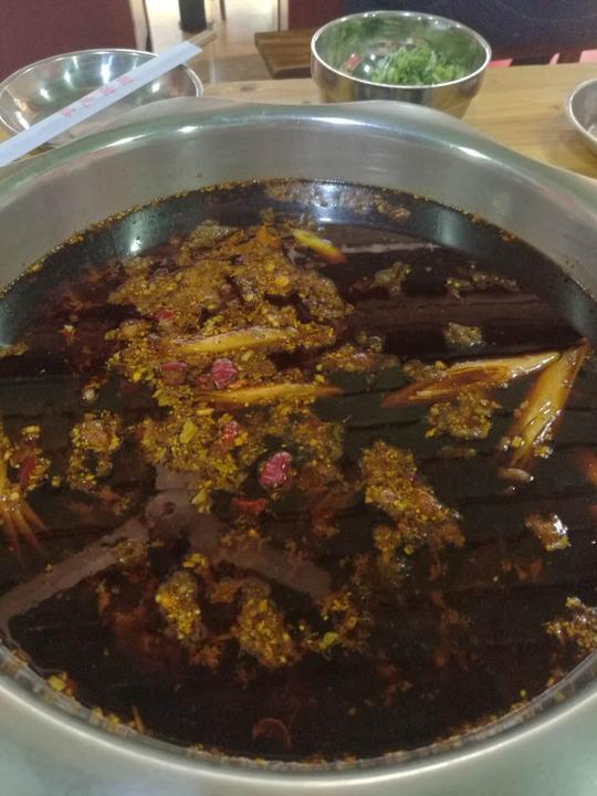 青花椒火锅鱼，肯定能火的创业项目，餐饮创业者的坚守
