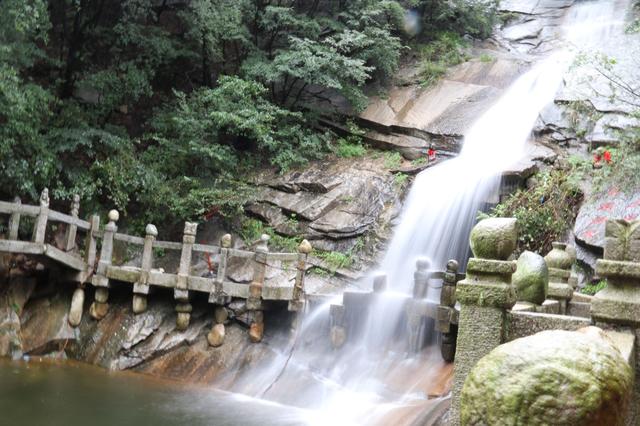 秋雨绵绵心情感慨